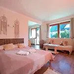 Mozaika Bed & Breakfast 3*