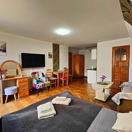 Mozaika Bed & Breakfast 3*